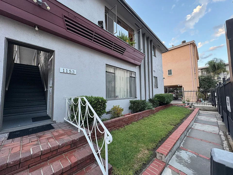 1153 Lillian Way #2