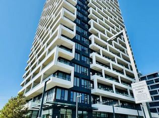 38 Water Walk Dr #910, Markham, ON L3R 6M8