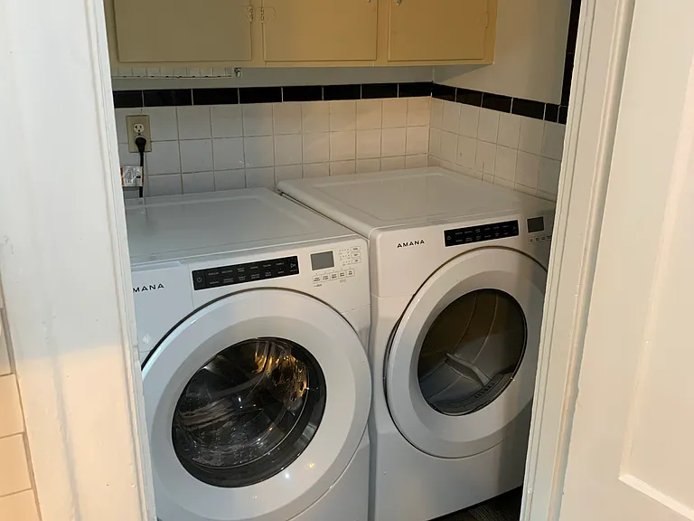 126 Pinney St #130 — Photo 4