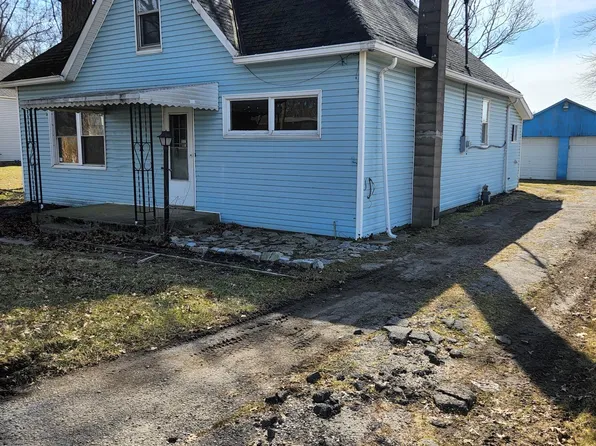 231 Western Ave, Sunman, IN 47041