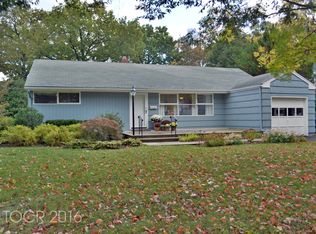 255 N Walnut St, Ridgewood, NJ 07450