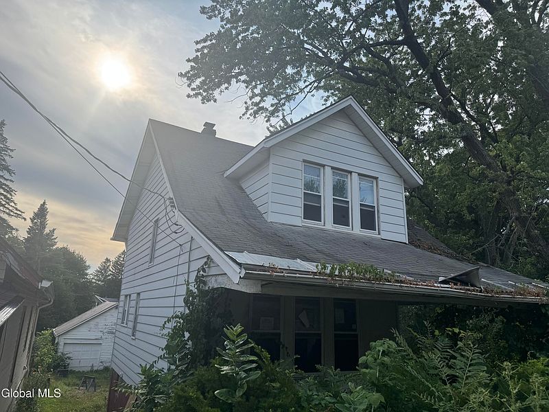 4th image of 17 Cortland Street