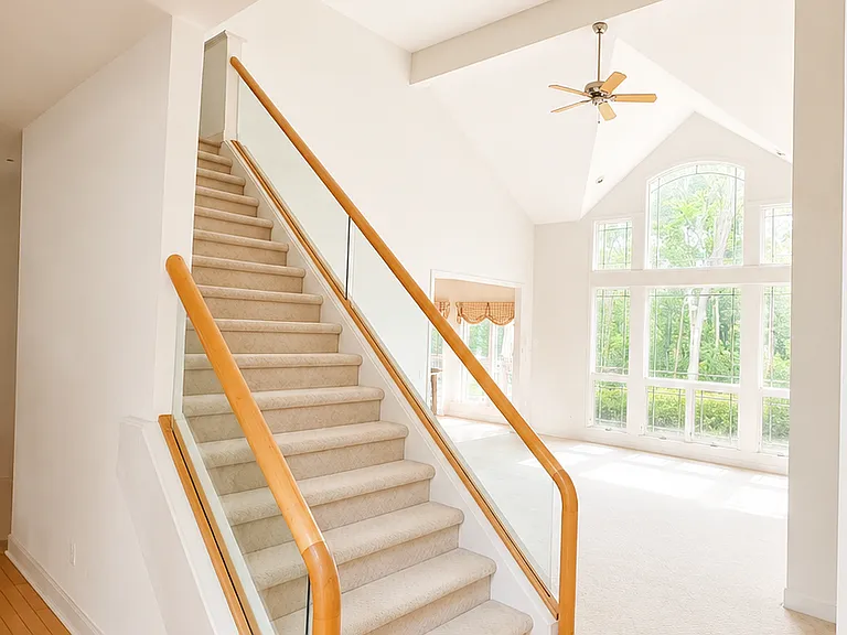 39710 Alsace Ct — Photo 4