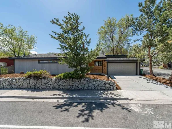 1744 Mayberry Dr, Reno, NV 89509