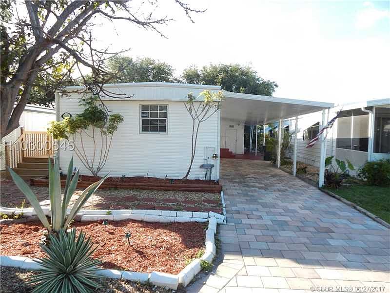 1st image of 3021 Cove Dr