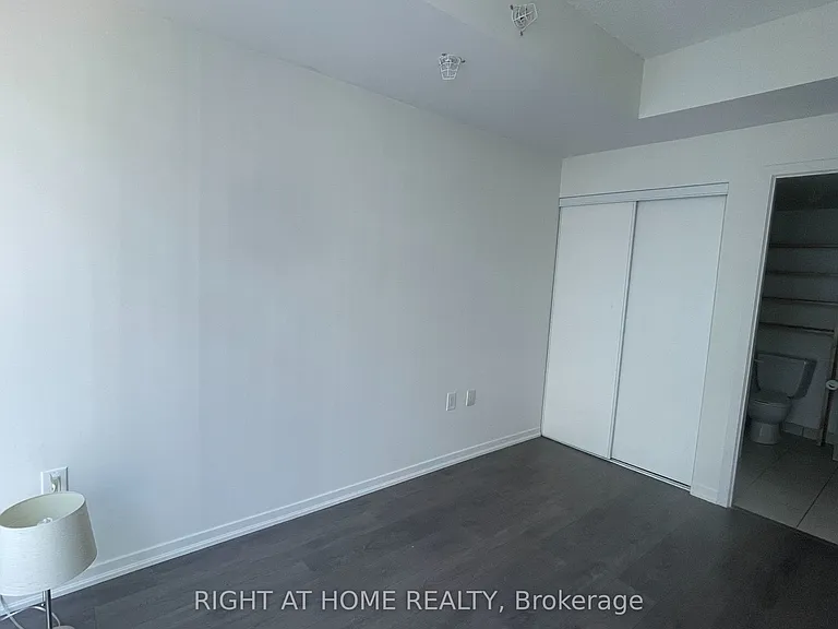 36 Lisgar St #Penthouse 03W — Photo 7