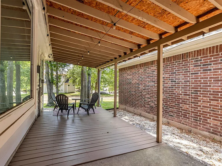 2919 Whitman Dr — Photo 11