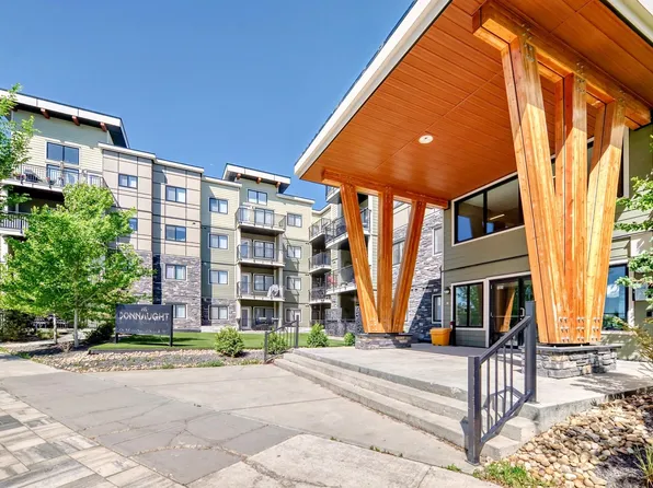 560 Griesbach Parade NW #306, Edmonton, AB T5E 6X1