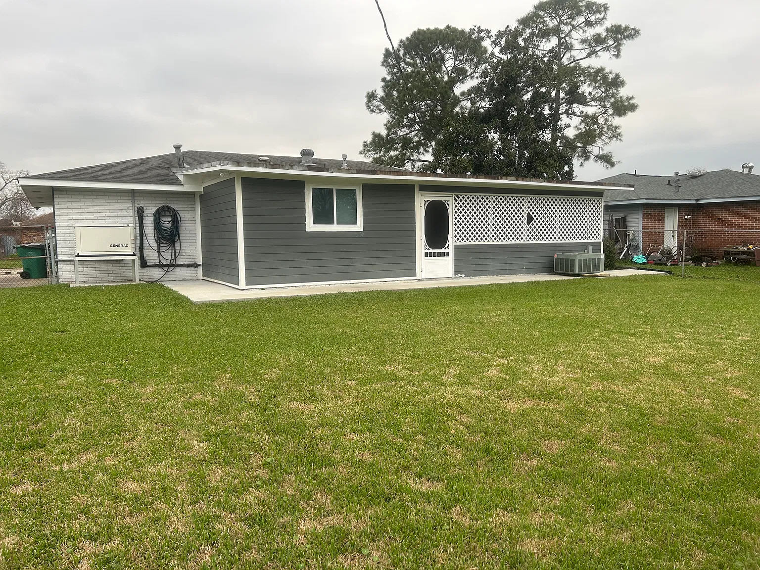3 bed, 1200 sqft, $1,850 — Photo 2