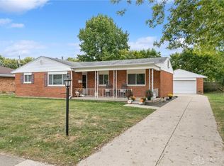 513 Redbud Ln, Xenia, OH 45385