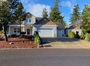 2465 Willow Loop, Florence, OR 97439