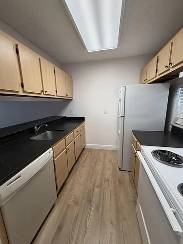 8720 N Sherman Cir #205 Photo 1 8720 N Sherman Cir #205 Photo 1