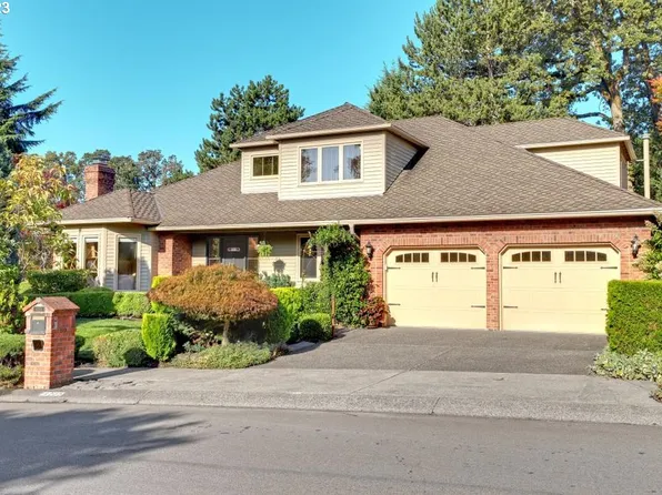 14205 Edenberry Dr, Lake Oswego, OR 97035