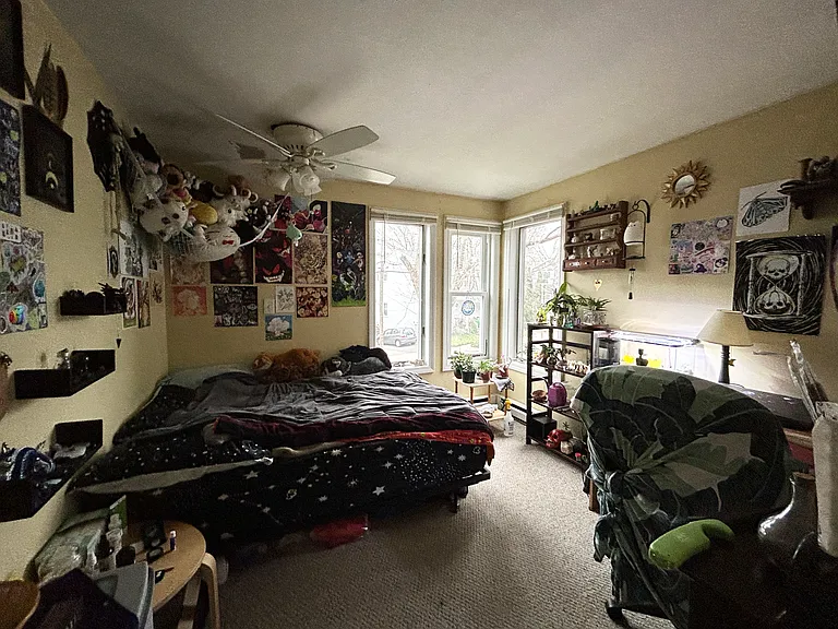 33 Lawn St #2 — Photo 5