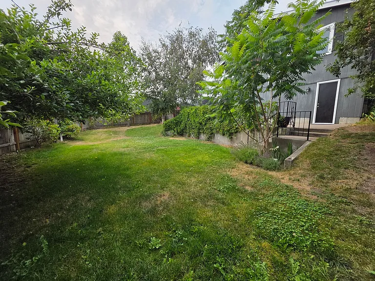 6912 N Five Mile Rd — Photo 26