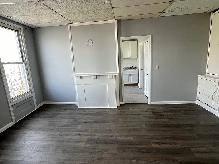 777 E 18th St #2 — Photo 7