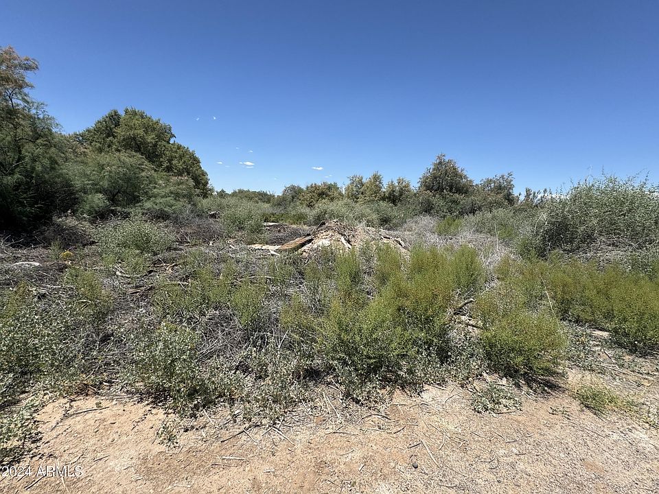 2nd image of 0 W Sunrise Lane #13