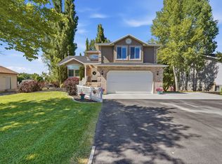 155 E 400 S, Hyrum, UT 84319