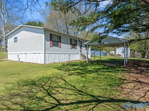 83 Enterprise Dr, Albertville, AL 35951