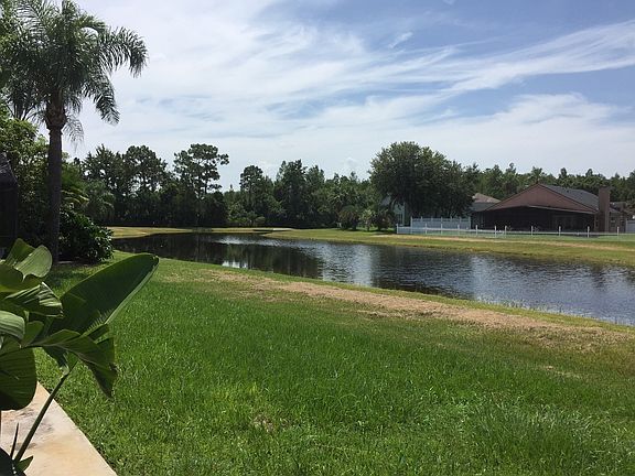 3rd image of 2855 Saint Augustine Dr