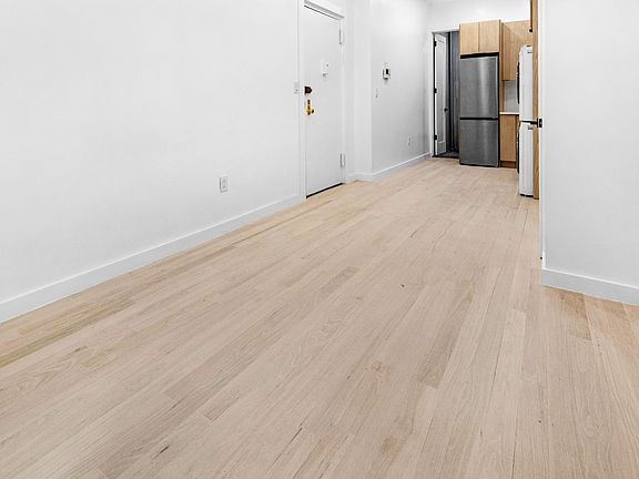 5th image of 410 E 88th St #1A