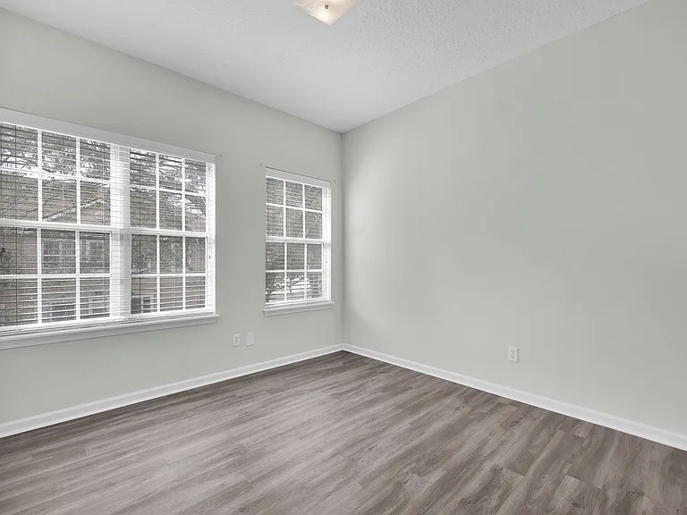 1745 Forest Lake Cir W #2 — Photo 21