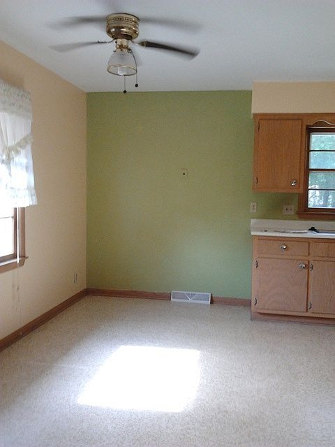 2nd image of 2018 Kensington Dr