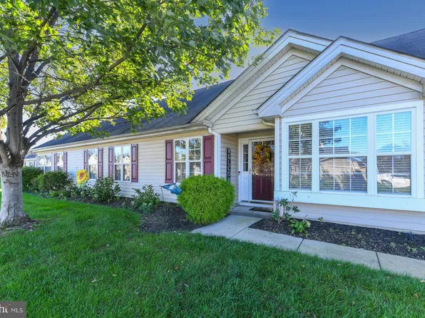 123 Avocet Ln, Thorofare, NJ 08086