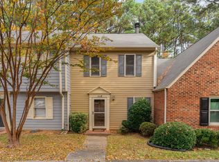 5648 Hamstead Xing, Raleigh, NC 27612