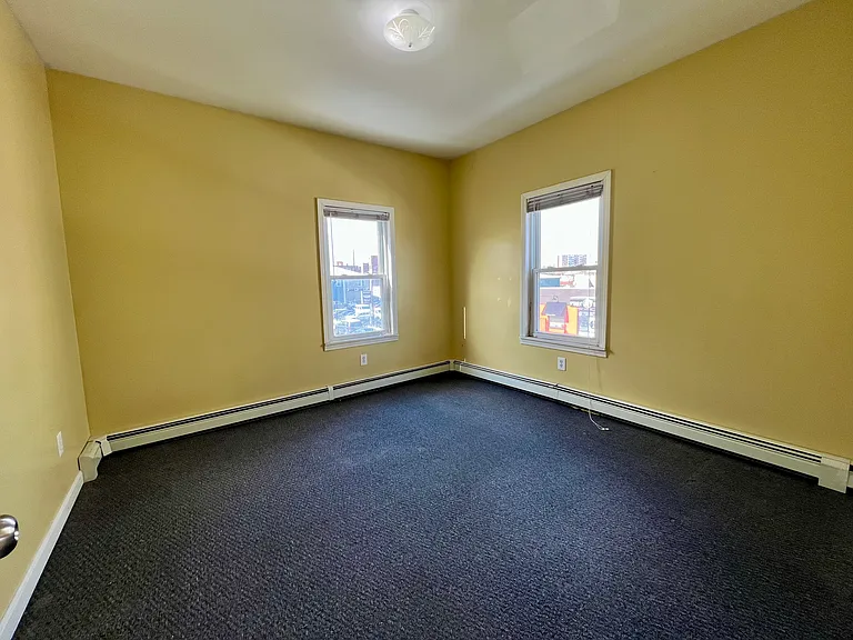 1 Wyeth St #2 — Photo 8