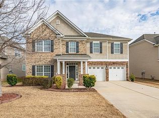 11702 Red Knoll Ln, Pineville, NC 28134