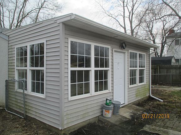 4th image of 2820 Valley Green Dr