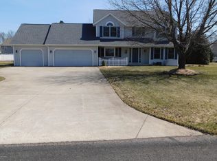 6807 Bay Ridge Rd, Kalamazoo, MI 49009