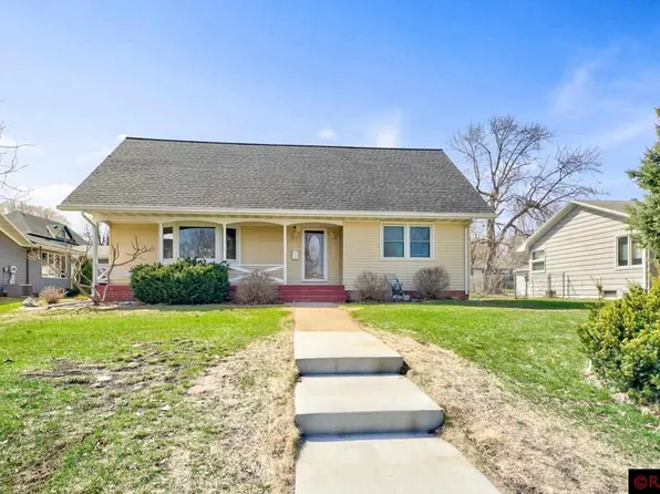 724 N Swift St, Saint Peter, MN 56082