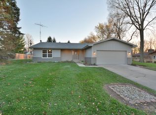 7501 E Gay View Ln, Selma, IN 47383