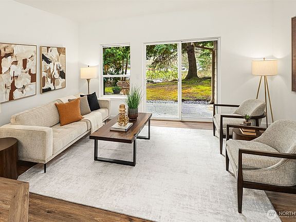 5th image of 4330 W Lake Sammamish Parkway SE #G114