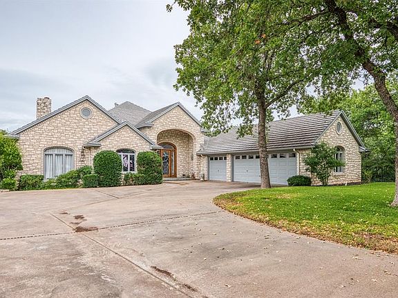 2nd image of 6222 Westover Dr