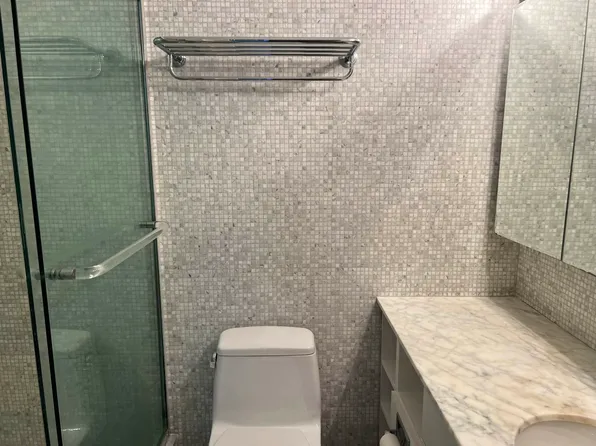 159 East 30th Street image 9 of 14