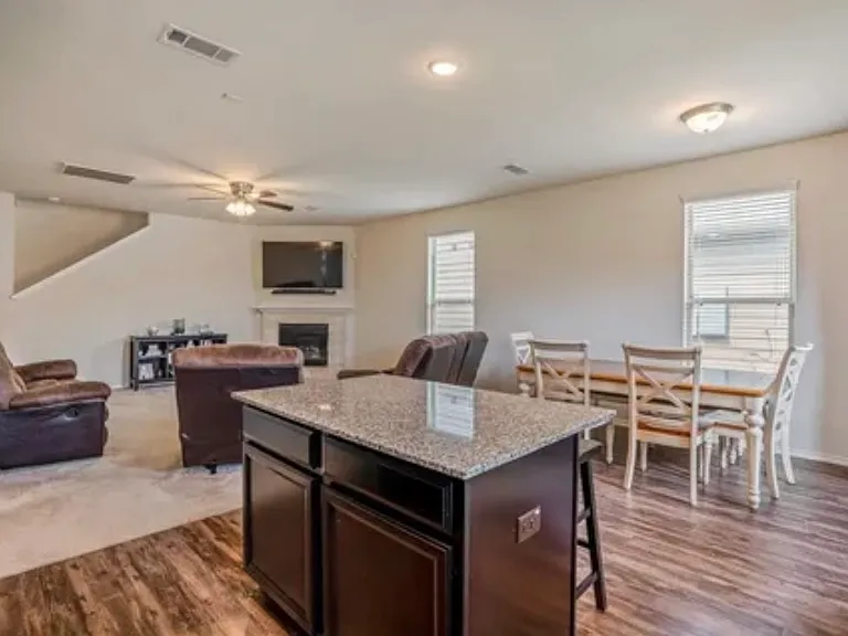 14610 Auburn Dusk Dr — Photo 3