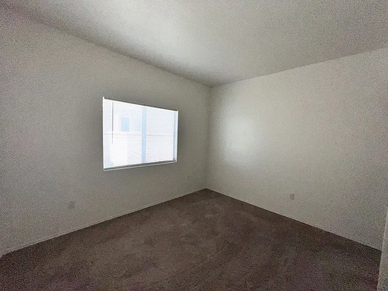 2121 Echo Bay St #204 — Photo 20
