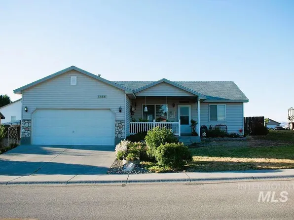 1188 Rockridge St, Mtn Home, ID 83647