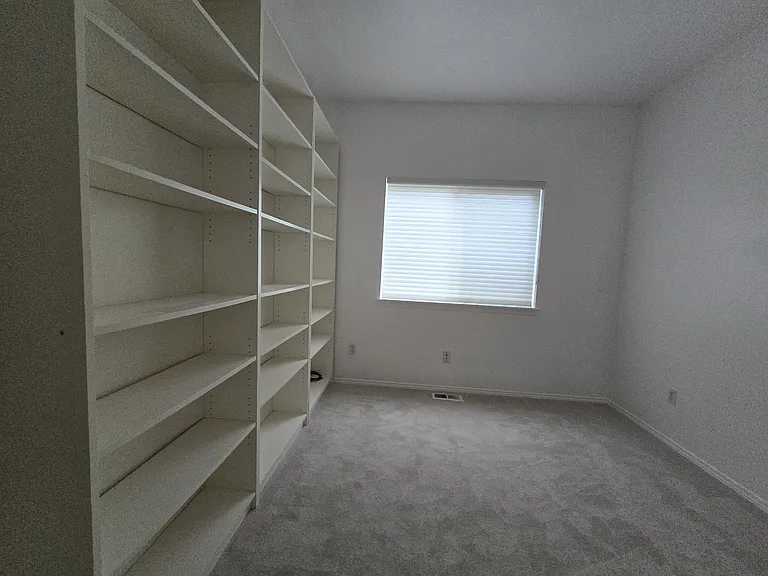 1405 Fern St SW — Photo 10