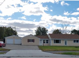 2024 E Tillman Rd, Fort Wayne, IN 46816