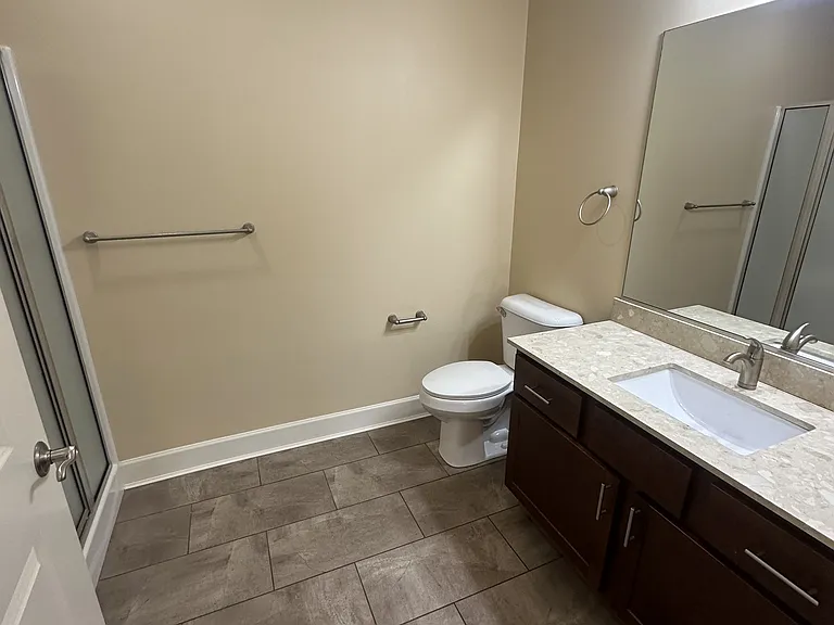Dockside Village Apartments — Photo 58