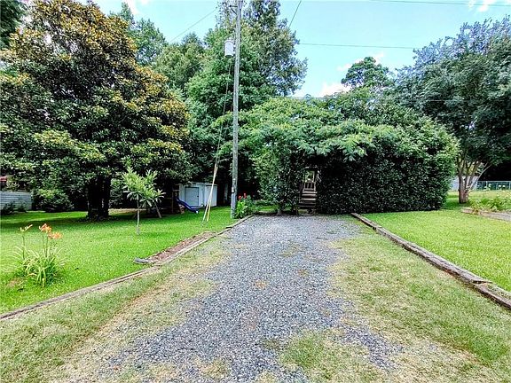 2nd image of 164 Lou Ivy Rd