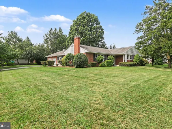 1548 Bachmanville Rd, Hershey, PA 17033