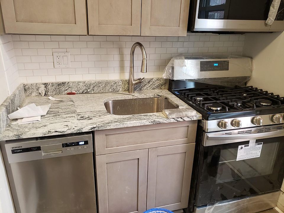 1st image of 2004 Spring Garden St #2REAR