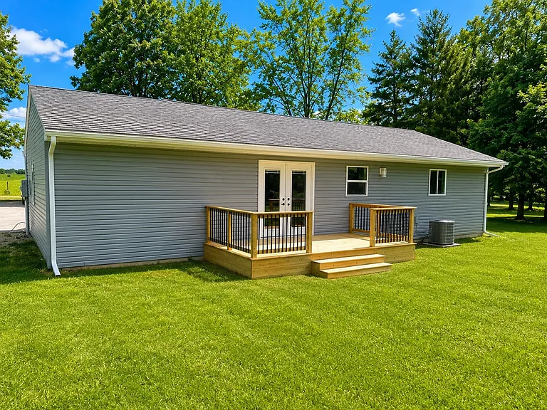 7470 Fort Amanda Rd — Photo 2