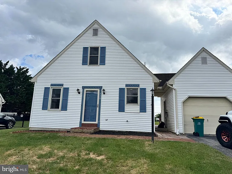 536 Bracken Dr — Photo 1