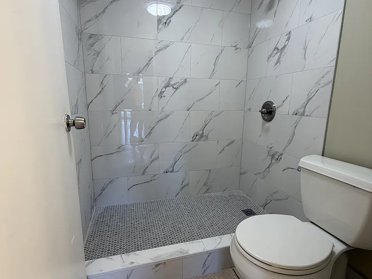 4212 Desoto Ave #27 — Photo 9